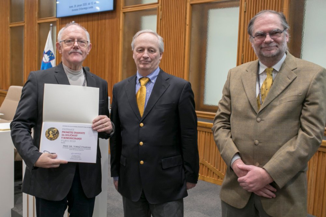 Prof. dr. Tomaž Pisanski prejel priznanje Prometej znanosti za odličnost v komuniciranju za življenjsko delo