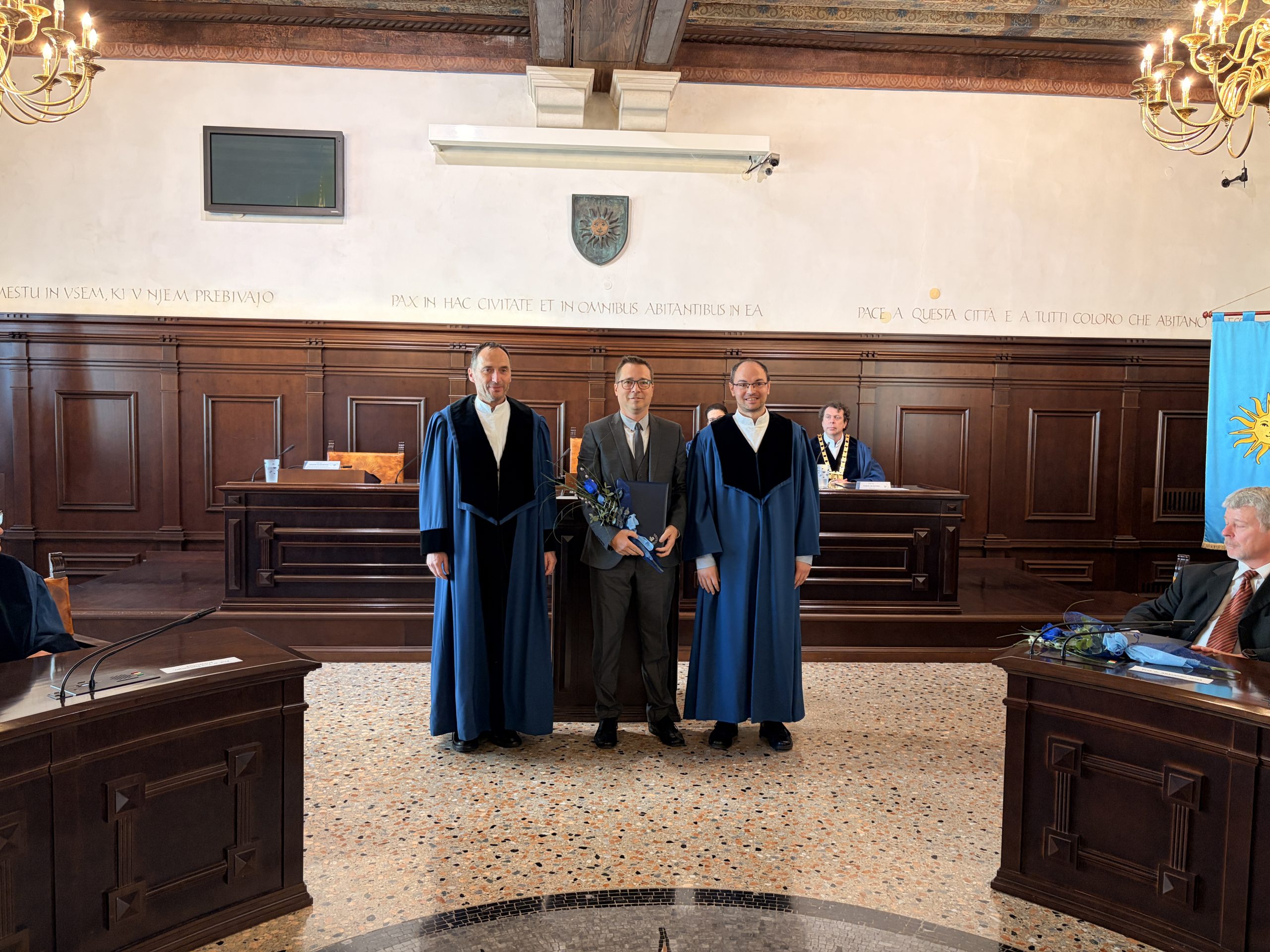 Inavguriranih štirinajst rednih profesoric in profesorjev UP