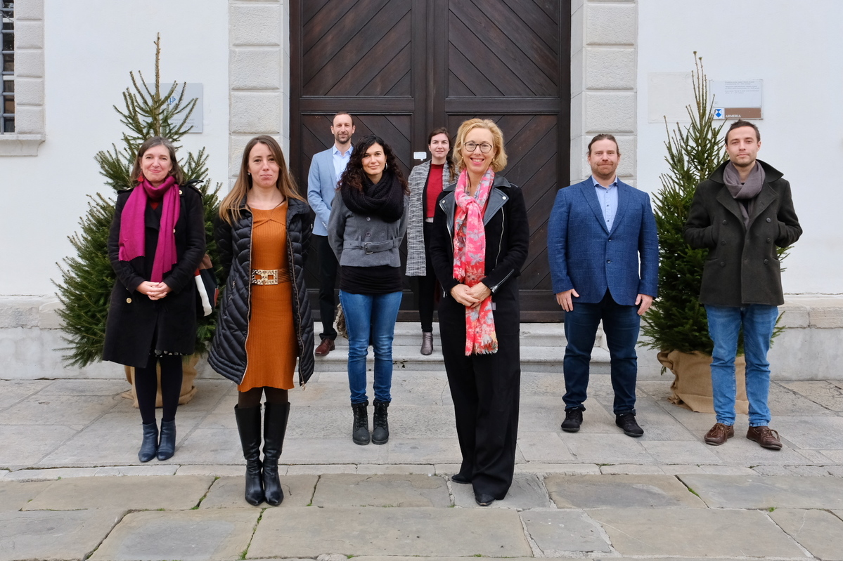 The Ambassador of France H.E. Florence Ferrari visits the University of Primorska